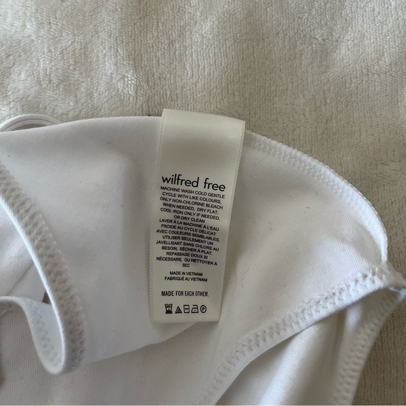 Aritzia Wilfred Marie Bodysuit - Picture 7 of 9